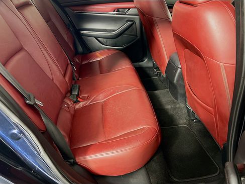 Used 2020 MAZDA MAZDA3 Hatchback w/ Premium Package image 23