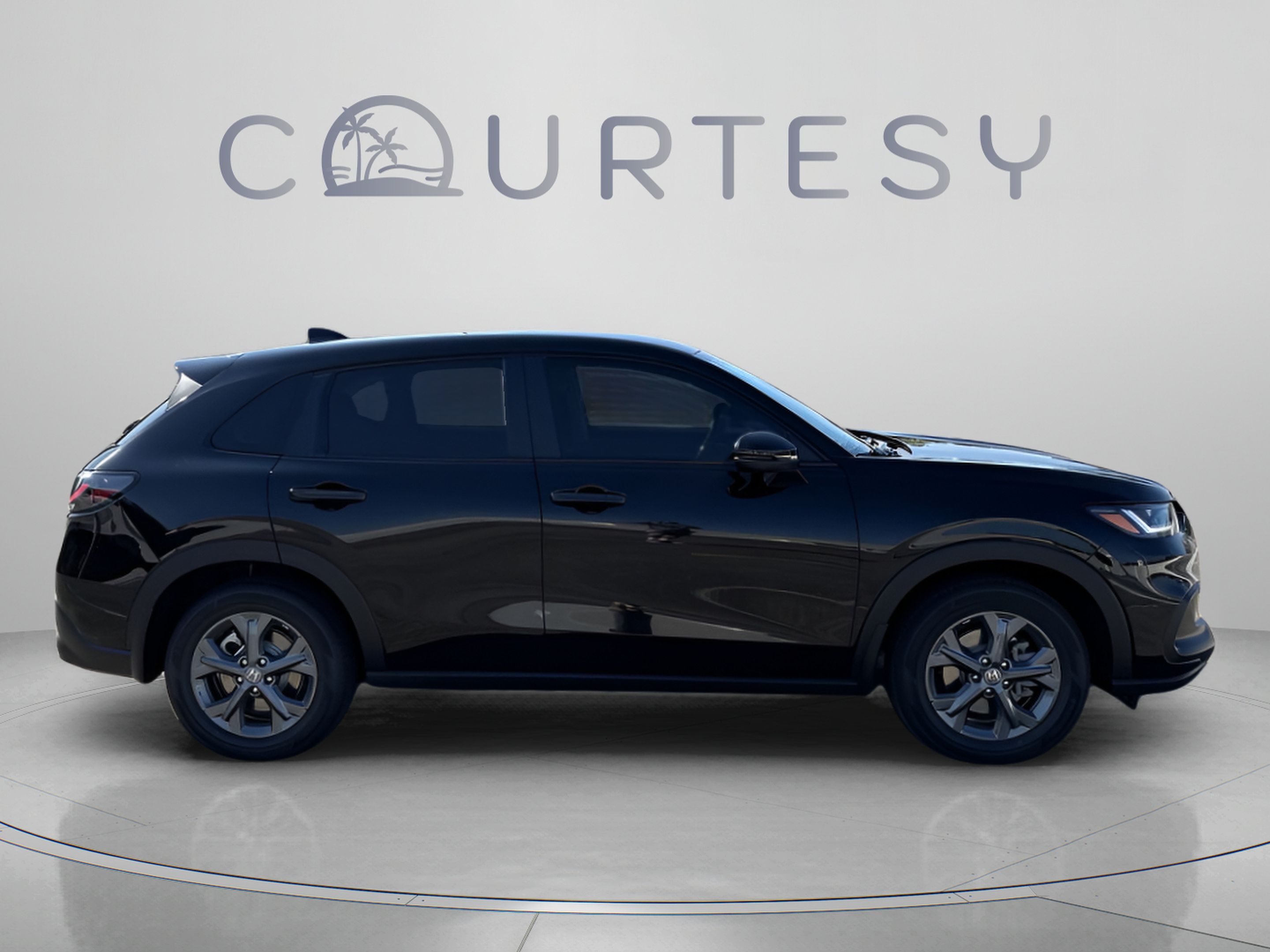 Used 2026 Honda HR-V LX image 8