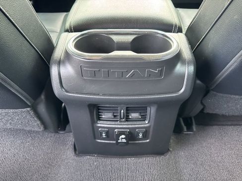 Used 2018 Nissan Titan PRO-4X w/ Pro-4x Convenience Package AWD/4WD image 30
