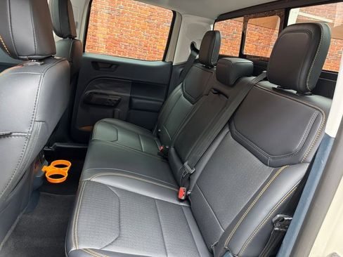 Used 2025 Ford Maverick Tremor image 25