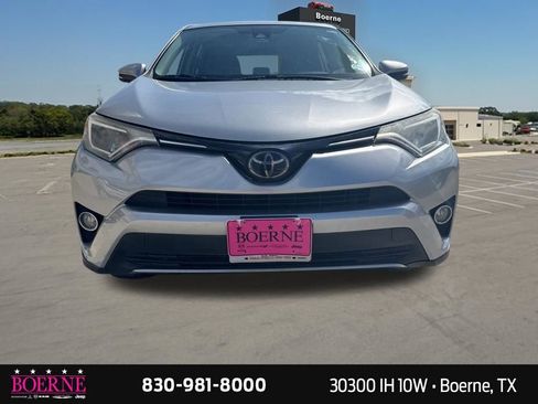 Used 2017 Toyota RAV4 XLE FWD image 5