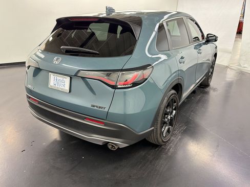 Certified 2024 Honda HR-V Sport image 9