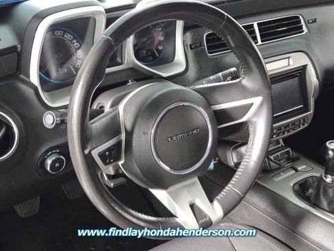 Used 2010 Chevrolet Camaro SS RWD image 16
