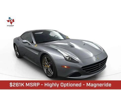 Used 2015 Ferrari California T image 1