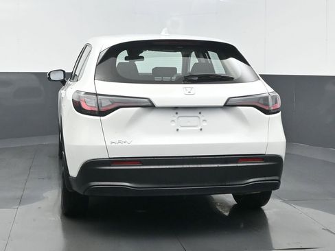 Certified 2025 Honda HR-V LX image 19