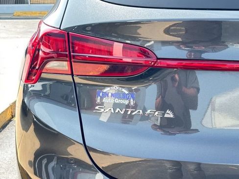 Used 2023 Hyundai Santa Fe SEL FWD image 9