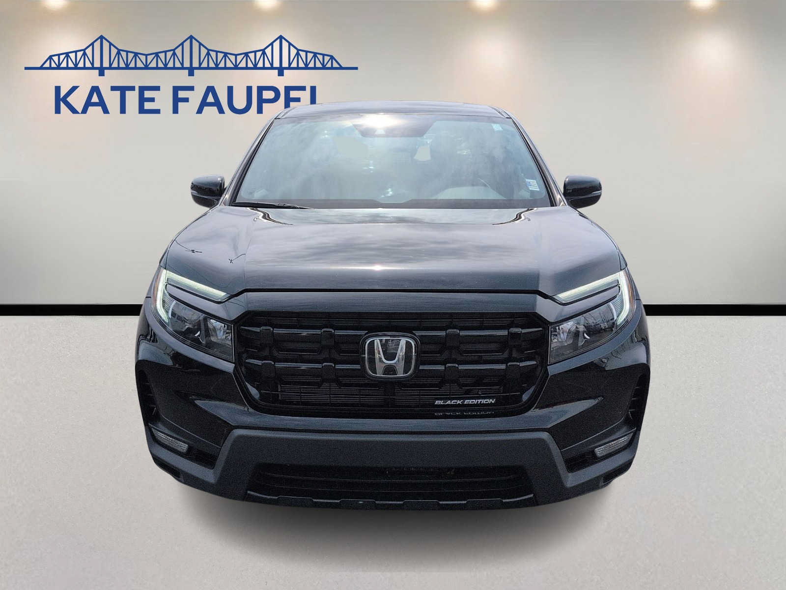Used 2024 Honda Ridgeline Black Edition image 2
