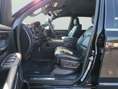 Used 2022 RAM 1500 Limited AWD/4WD image 15