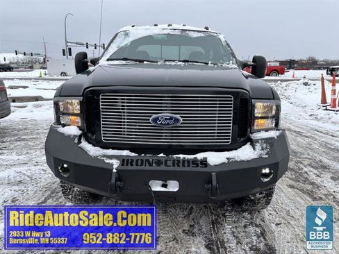 Used 2007 Ford F250 Harley-Davidson image 2