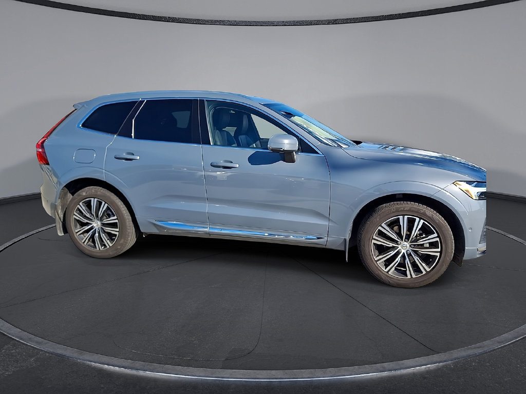 Used 2022 Volvo XC60 B5 Inscription w/ Advanced Package FWD image 6