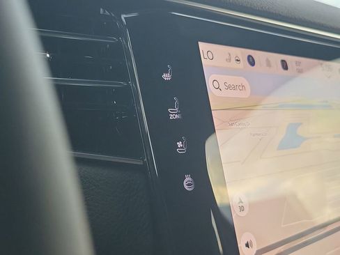 New 2025 Jeep Wagoneer 2WD w/ Convenience Group I image 33