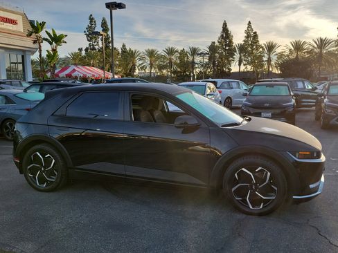 Certified 2024 Hyundai Ioniq 5 SEL image 4