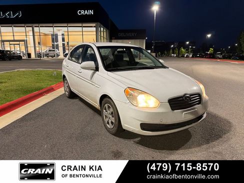Used 2008 Hyundai Accent GLS FWD image 3