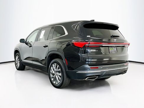 Used 2025 Buick Enclave Preferred image 5