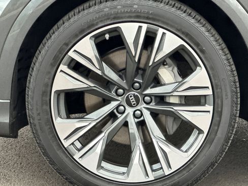 New 2026 Audi Q8 Premium Plus image 24