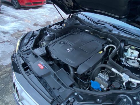 Used 2014 Mercedes-Benz E 350 4MATIC Sedan image 36