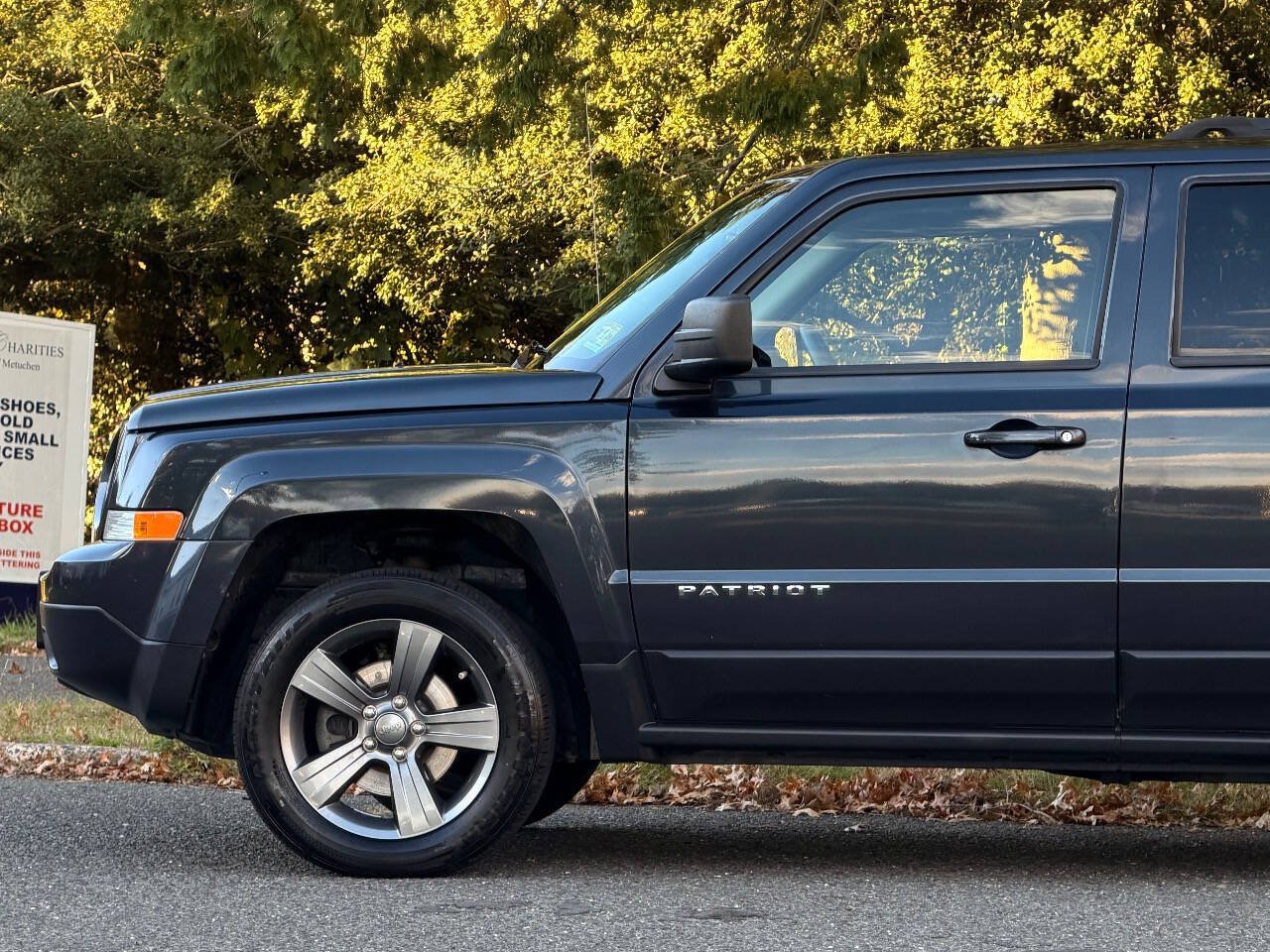 Used 2015 Jeep Patriot High Altitude AWD/4WD image 27