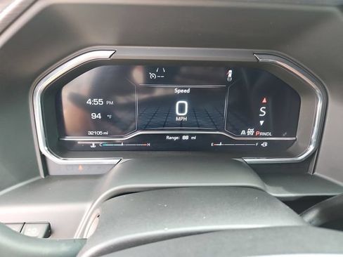 Used 2025 GMC Sierra 3500 Denali Ultimate AWD/4WD image 12