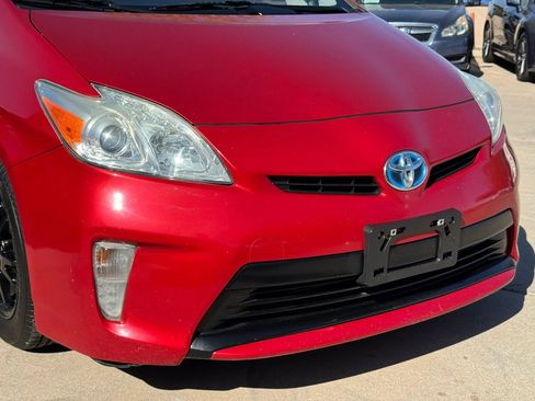 Used 2013 Toyota Prius Two FWD image 38