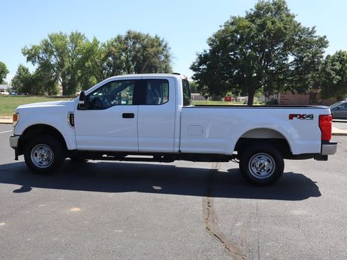 Used 2022 Ford F250 XL w/ Power Equipment Group AWD/4WD image 9