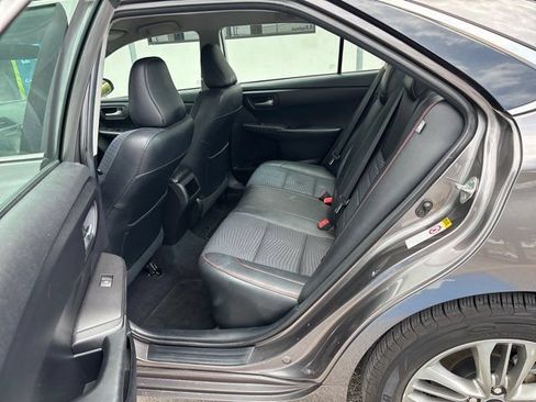Used 2015 Toyota Camry SE FWD image 16
