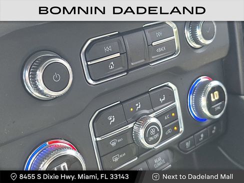 Used 2023 GMC Yukon AT4 w/ Technology Package image 25