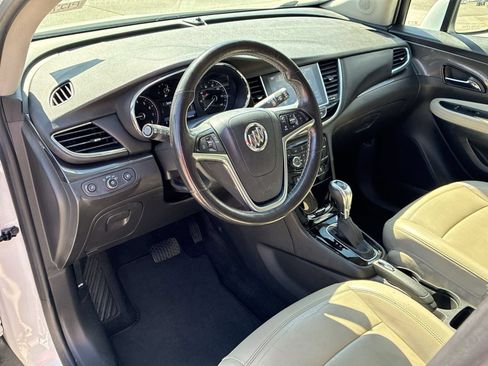 Certified 2019 Buick Encore Essence FWD image 10