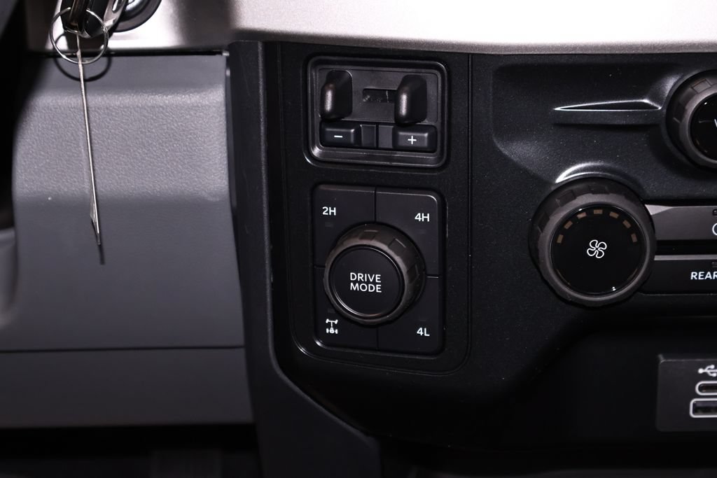 New 2026 Ford F350 XL w/ STX Appearance Package AWD/4WD image 19