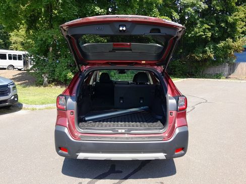 Used 2024 Subaru Outback Touring XT AWD/4WD image 36