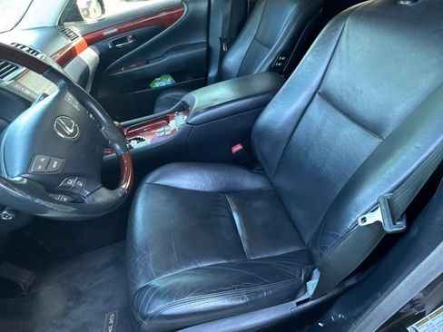 Used 2010 Lexus LS 460 L RWD image 7