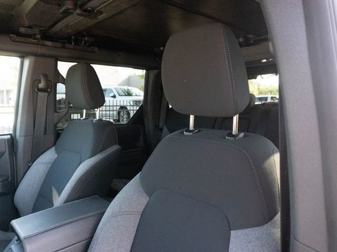 Used 2025 Ford Bronco Big Bend AWD/4WD image 19