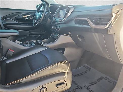 Used 2024 GMC Terrain AT4 w/ LPO, 'HIT The Road' Package image 24