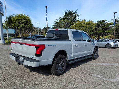 Used 2024 Ford F150 Lightning Lariat AWD/4WD image 9