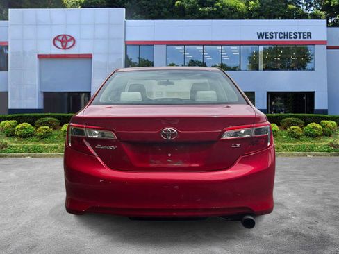 Used 2012 Toyota Camry LE FWD image 6