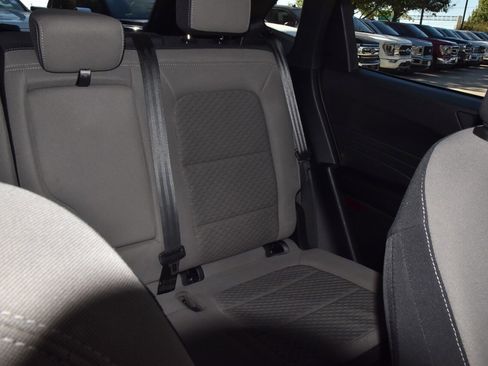 Used 2022 Ford Escape SE w/ SE Sport Appearance Package image 21