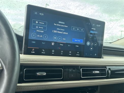 Used 2022 Lincoln Nautilus Reserve image 22