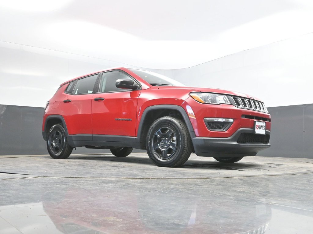 Used 2021 Jeep Compass Sport w/ Cold Weather Group FWD image 36