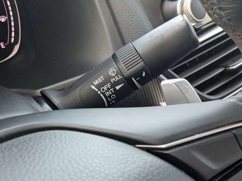 Used 2019 Honda Accord Sport image 26