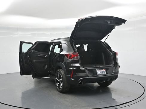 Used 2021 Chevrolet TrailBlazer RS image 36