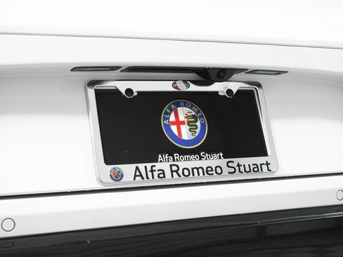 New 2025 Alfa Romeo Stelvio Sprint AWD/4WD image 15