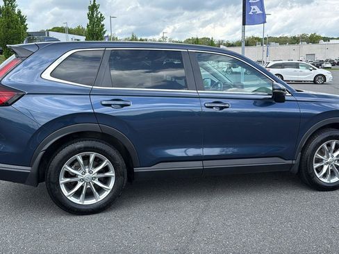 Certified 2023 Honda CR-V EX-L image 4