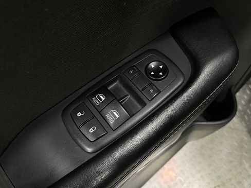 Used 2020 Dodge Challenger R/T Scat Pack RWD image 14