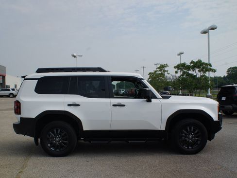 Used 2024 Toyota Land Cruiser 1958 AWD/4WD image 19