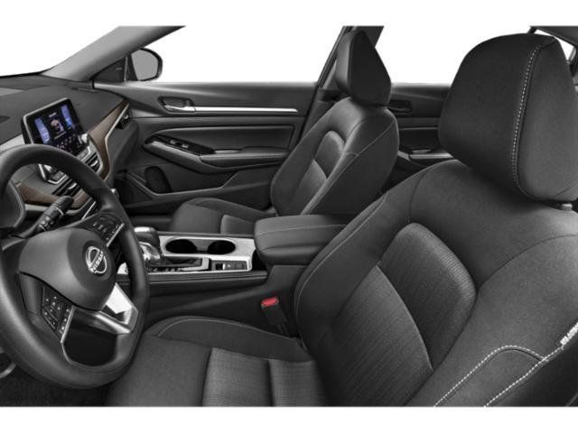 Used 2023 Nissan Altima 2.5 SV w/ SV Premium Package AWD/4WD image 12