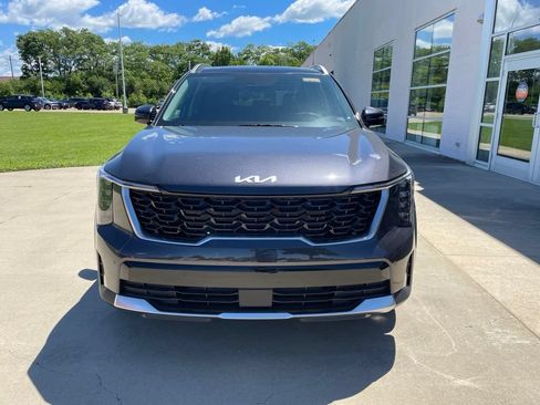 New 2026 Kia Sorento S FWD image 3