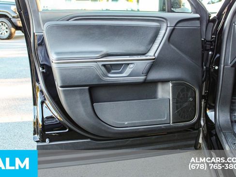 Used 2025 Rivian R1S Adventure image 39