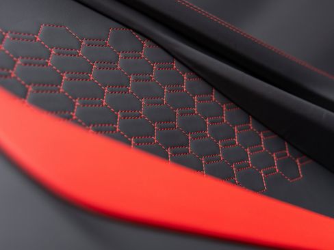 Used 2024 Lamborghini Revuelto image 26