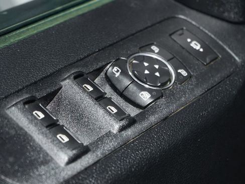 Used 2019 Ford F250 Lariat w/ Chrome Package image 18