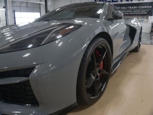 Used 2025 Chevrolet Corvette E-Ray w/ ZER Performance Package image 12