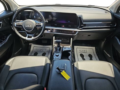 Used 2023 Kia Sportage EX FWD image 13